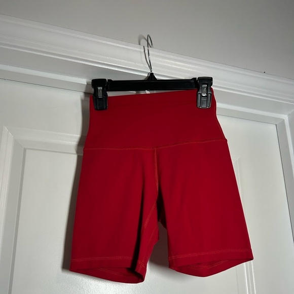 Lululemon Athletica Red Bike Shorts High-Rise-6" - Picture 3 of 6
